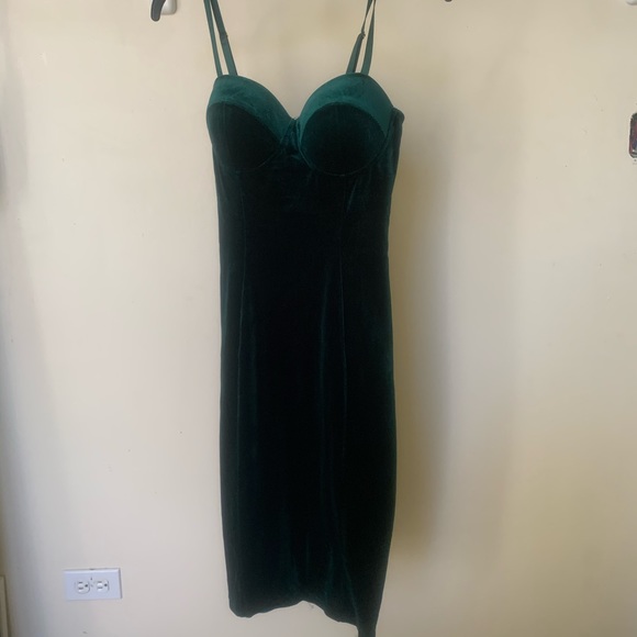 Dress - Picture 1 of 2